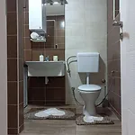 Апартаменты Cozy With Garden Сараево
