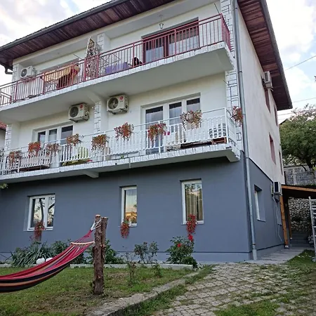 Cozy With Garden Saraievo